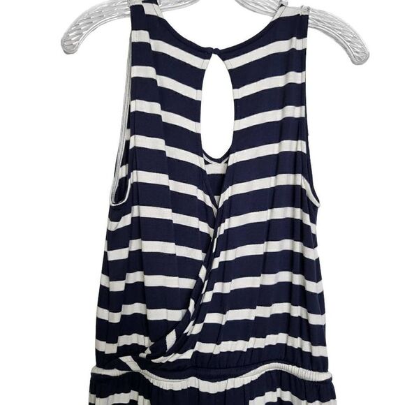 Market & Spruce Toni Keyhole Back Sleeveless Navy White Romper Size Small - Picture 8 of 10